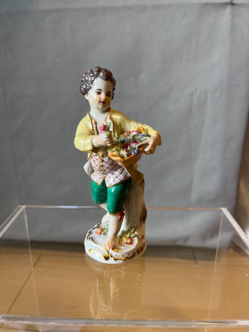 (再値下しました）マイセン ガーデナーシリーズ 陶器人形 高さ約14cm Amazon.co.jp: マイセン 陶器人形 ホビー グッズ : ホーム＆キッチン