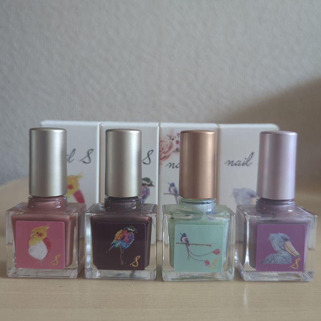 ネイルエス　4個組