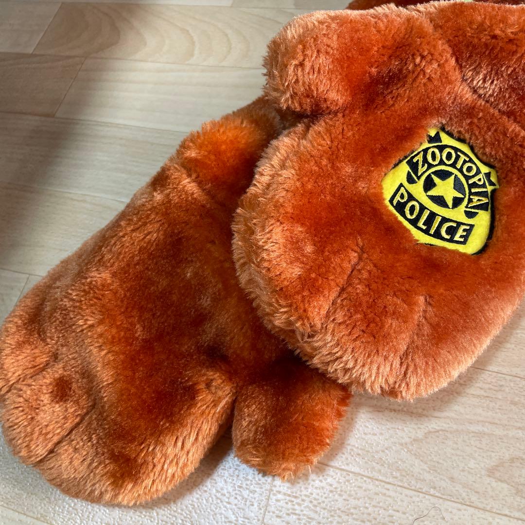 ディズニーズートピア ニック マフラー ファンキャップ - メルカリ