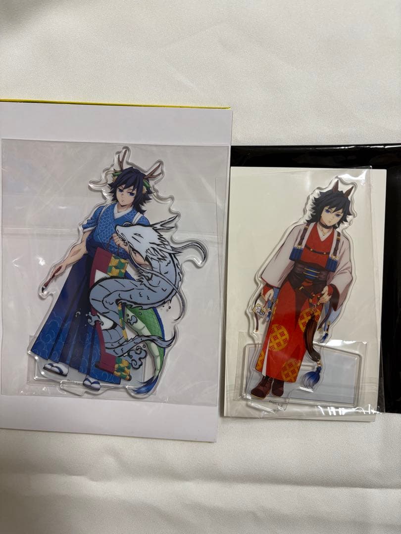 鬼滅の刃　冨岡義勇　辰年　午年　アクリルスタンド 新品】鬼滅の刃 干支 2026 午年 冨岡義勇 屏風アクリルパネル アクスタ