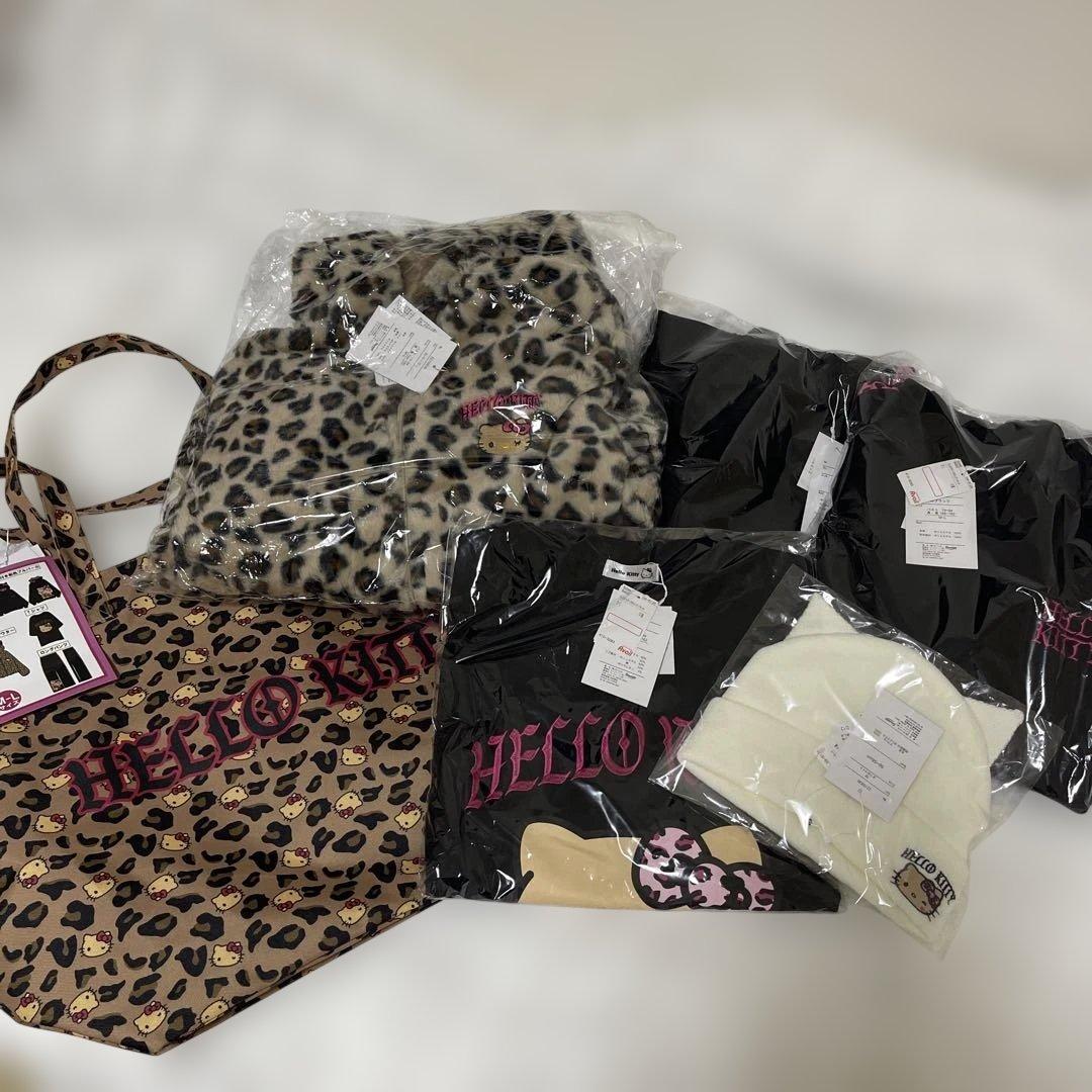 サンリオ　アベイル　ハローキティ　ハッピーバッグ　福袋　6点セット　日焼けキティ