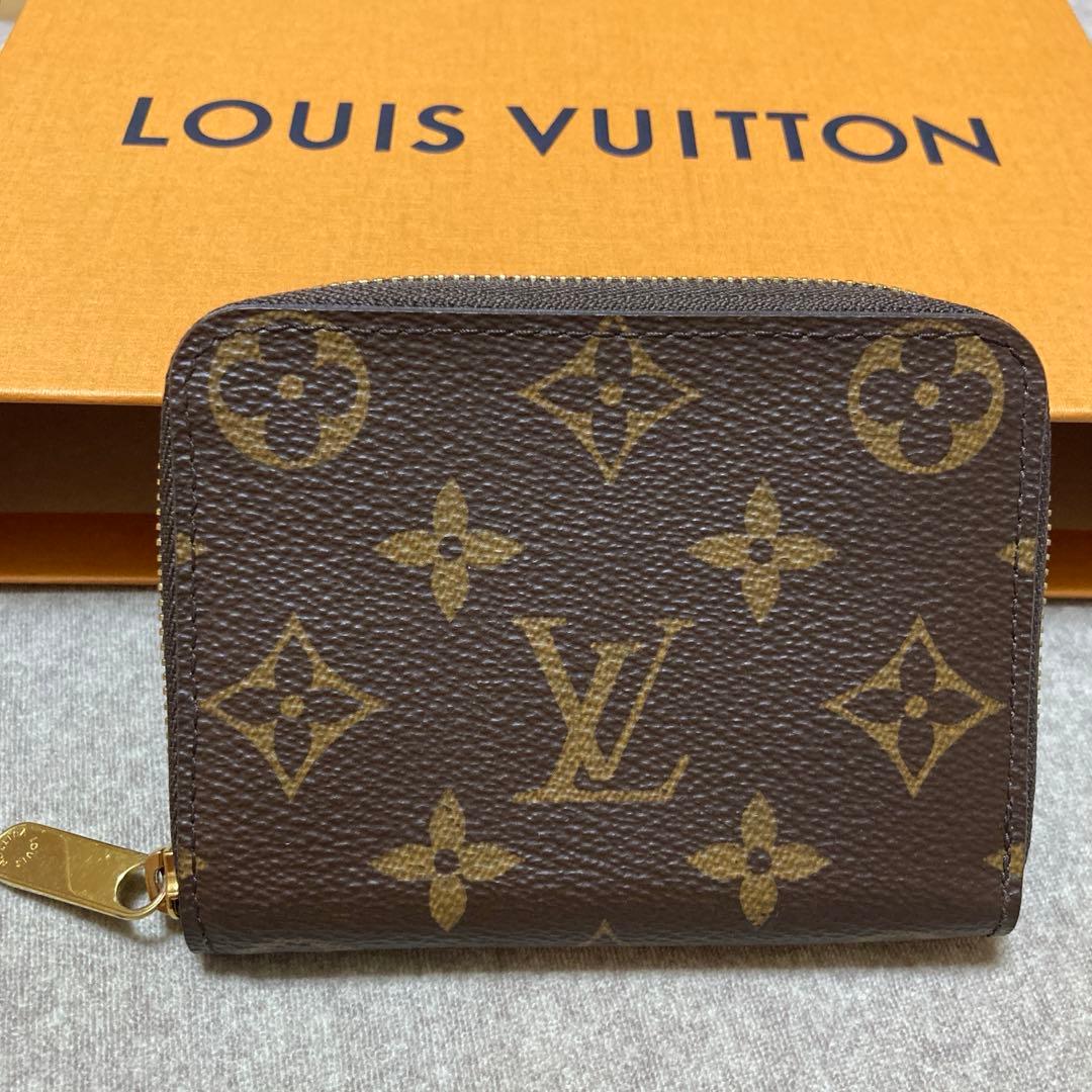 《値下げしました》Louis Vuitton モノグラム ジッピー