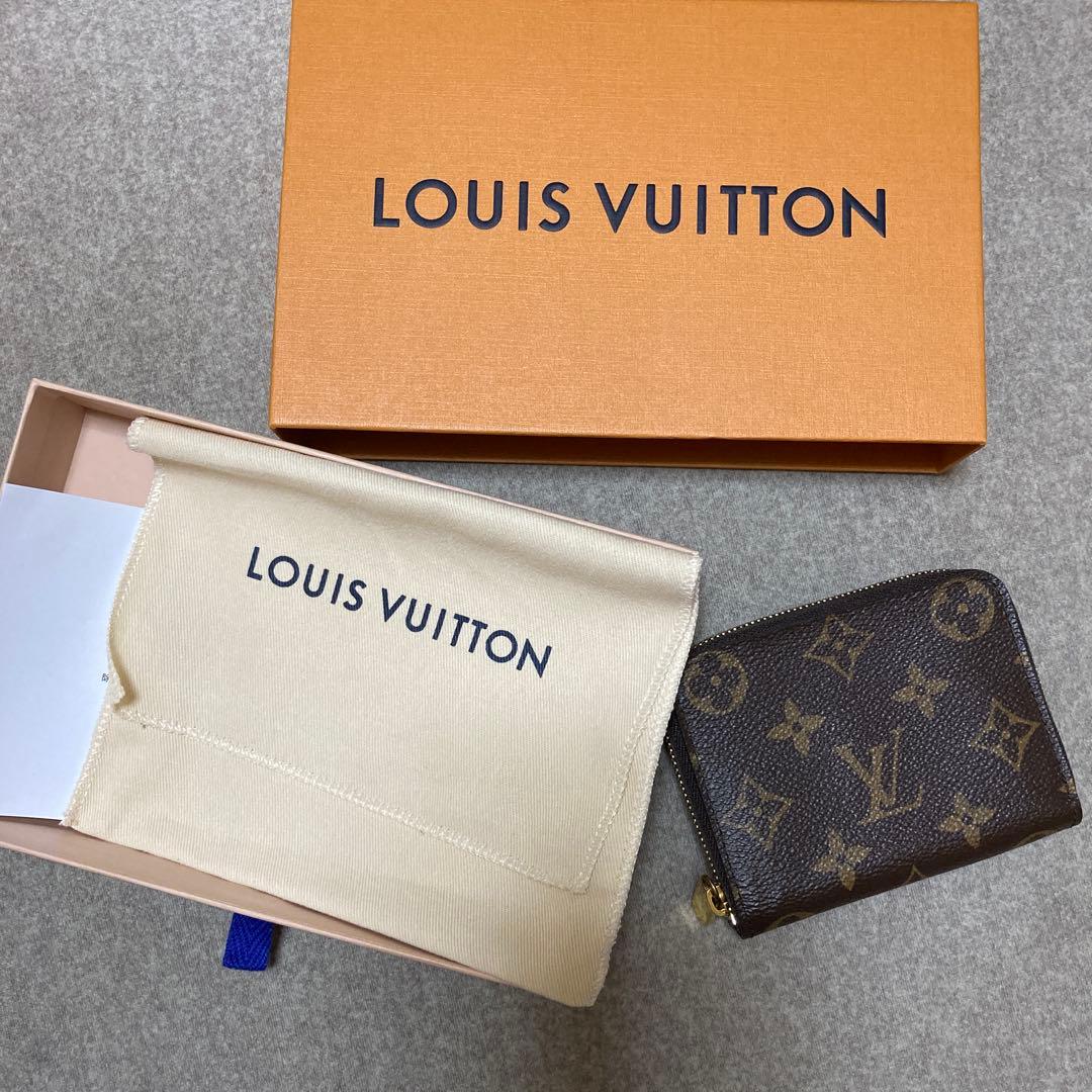 《値下げしました》Louis Vuitton モノグラム ジッピー