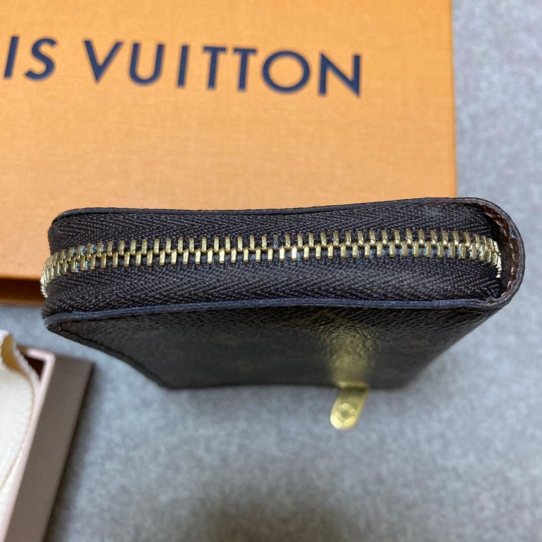 《値下げしました》Louis Vuitton モノグラム ジッピー