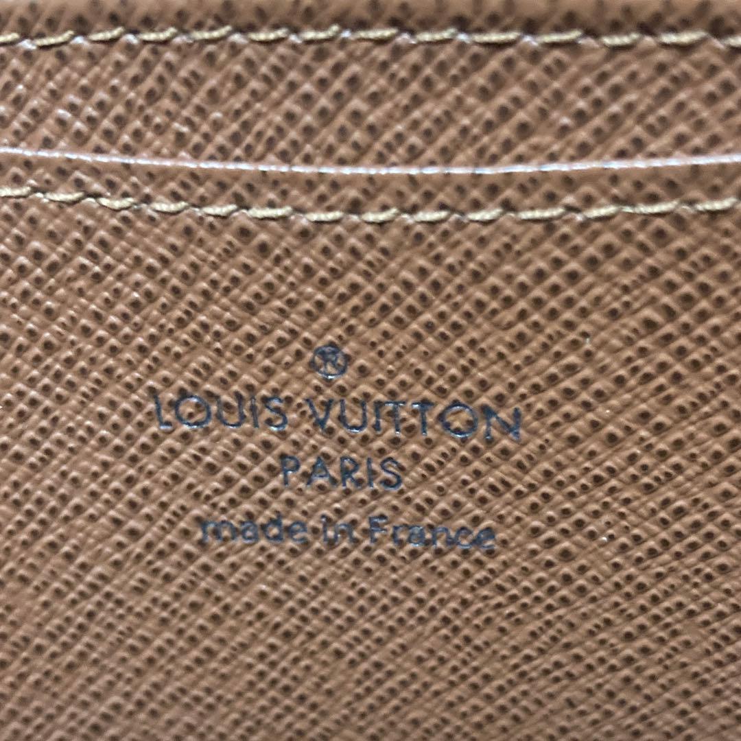 《値下げしました》Louis Vuitton モノグラム ジッピー