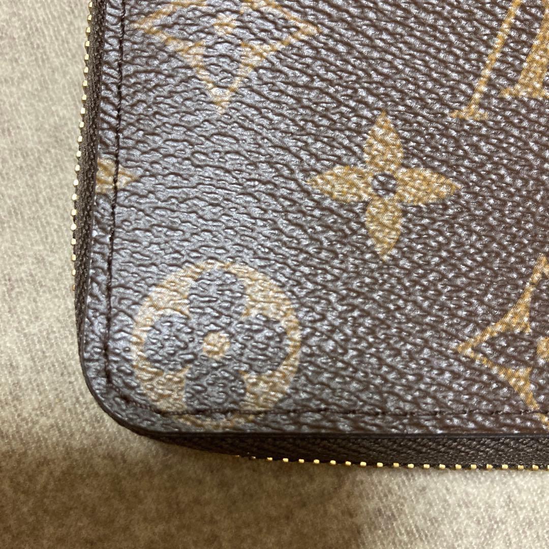 《値下げしました》Louis Vuitton モノグラム ジッピー