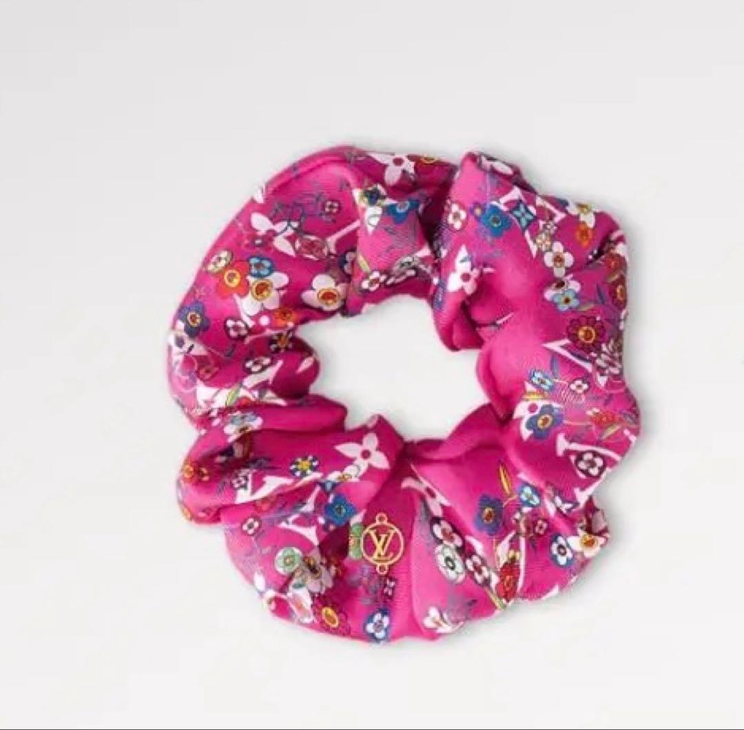 新品未使用】LOUIS VUITTON シュシュ 村上隆 ルイヴィトン - メルカリ