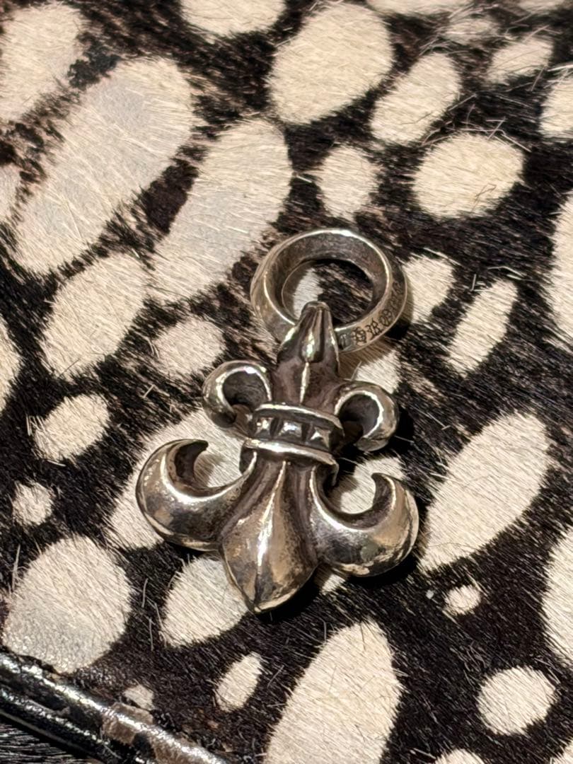 【Chrome hearts】クロムハーツ フレア　チャームペンダント　美品