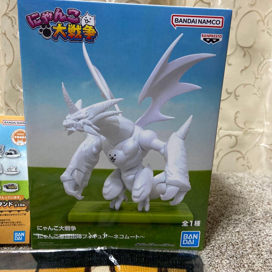 にゃんこ大戦争 一番くじ ネコムート 白フォノウ フィギュア アクリル
