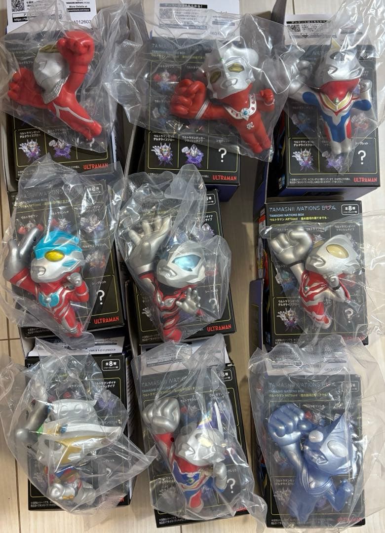 ウルトラマン TAMASHII NATIONS BOX シークレット　全9種