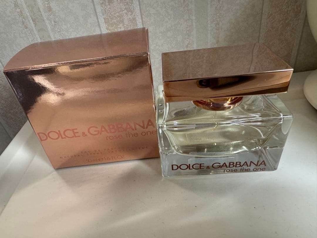 DOLCE & GABBANA rose the one 香水
