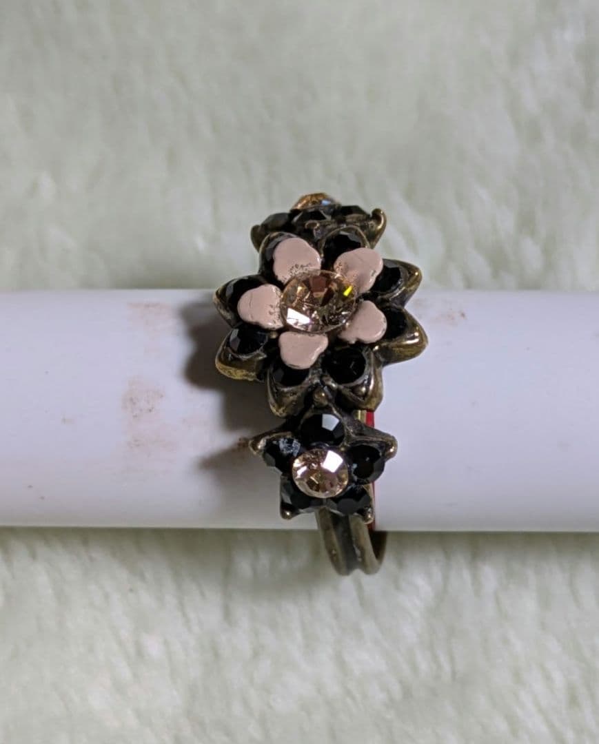 Michal Negrinミハエルネグリン④ピンクのお花のリング/フリーサイズ
