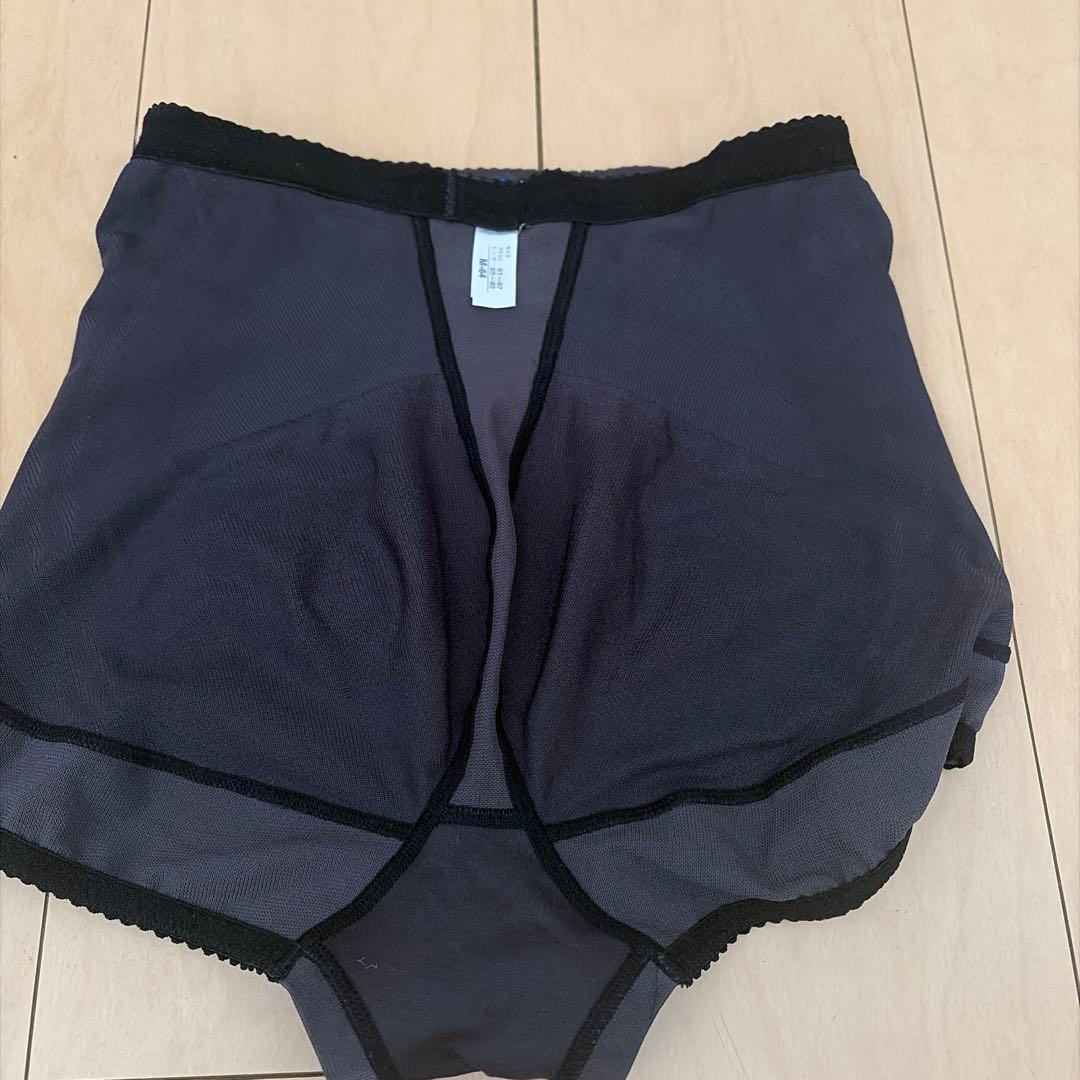 マルコ カーヴィシャス ショートガードル - メルカリ