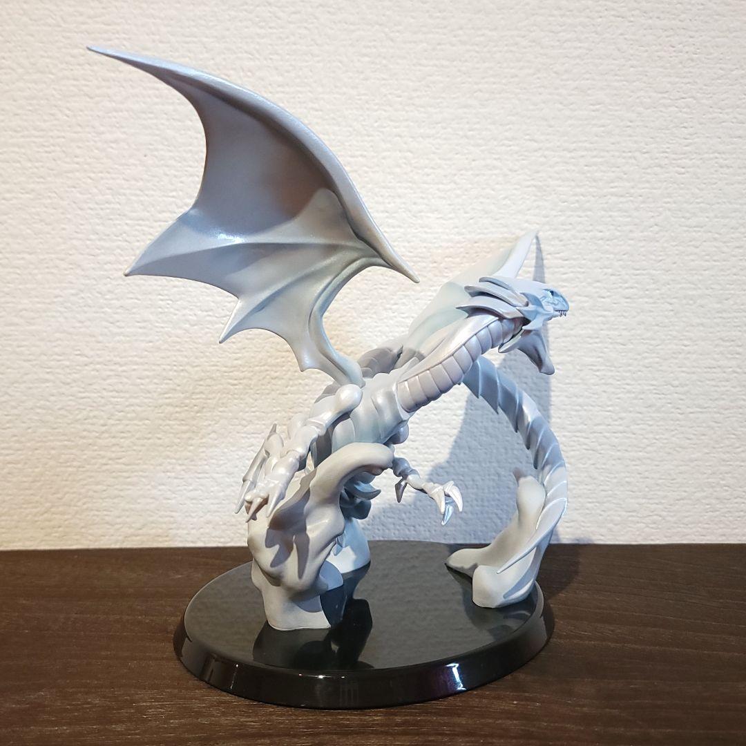美品☆一番くじ遊戯王 B賞 青眼の白龍（ブルーアイズホワイトドラゴン