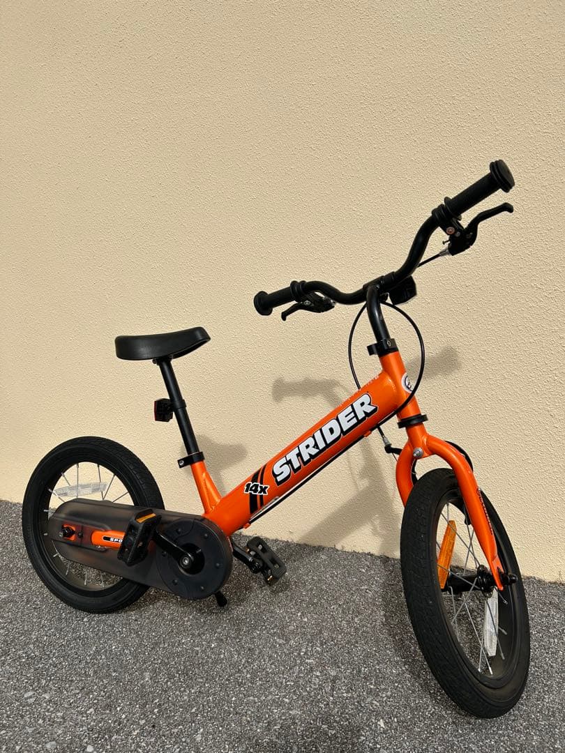 沖縄県　直接受け渡し限定　ストライダー14X オレンジ