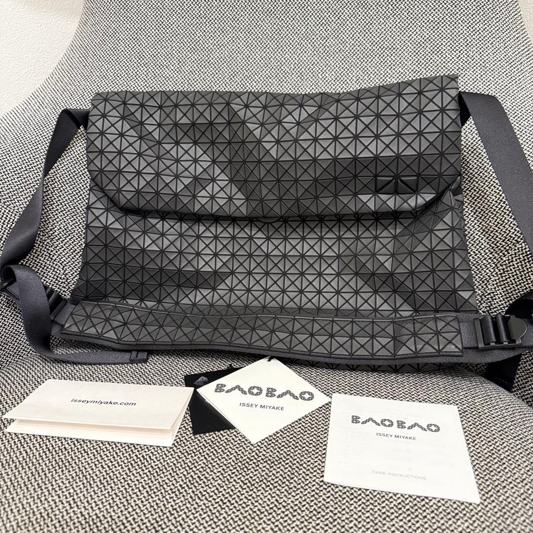 【極美品】BAO BAO ISSEY MIYAKE メッセンジャーバッグ META KAIJU – isseymiyake.com