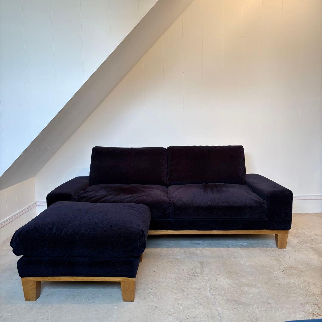 リセノ　オットマン