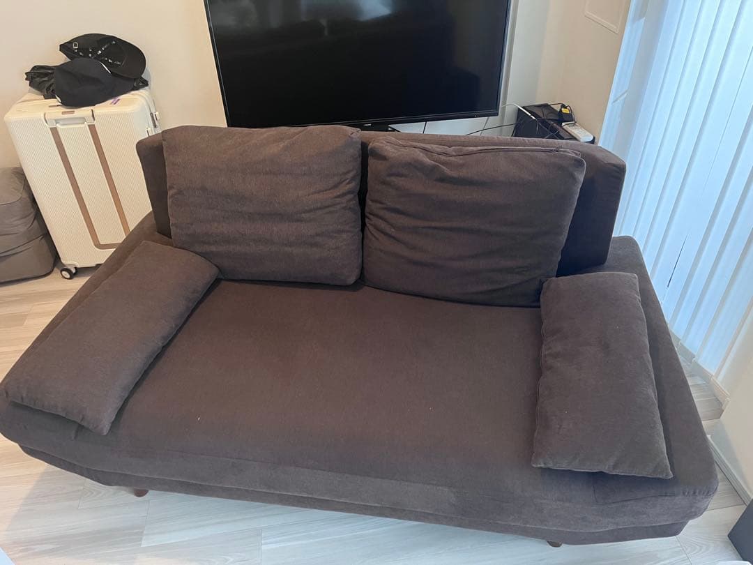 ダークブラウン 2人掛けソファ