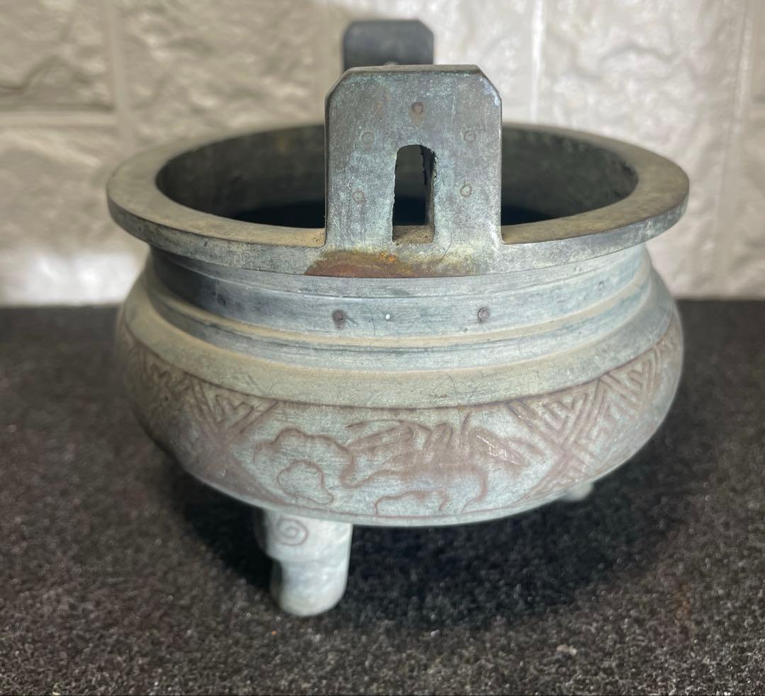 石曳 銅製 三つ足 香炉 細密 文様 中国美術 古玩 唐物 時代物 - メルカリ