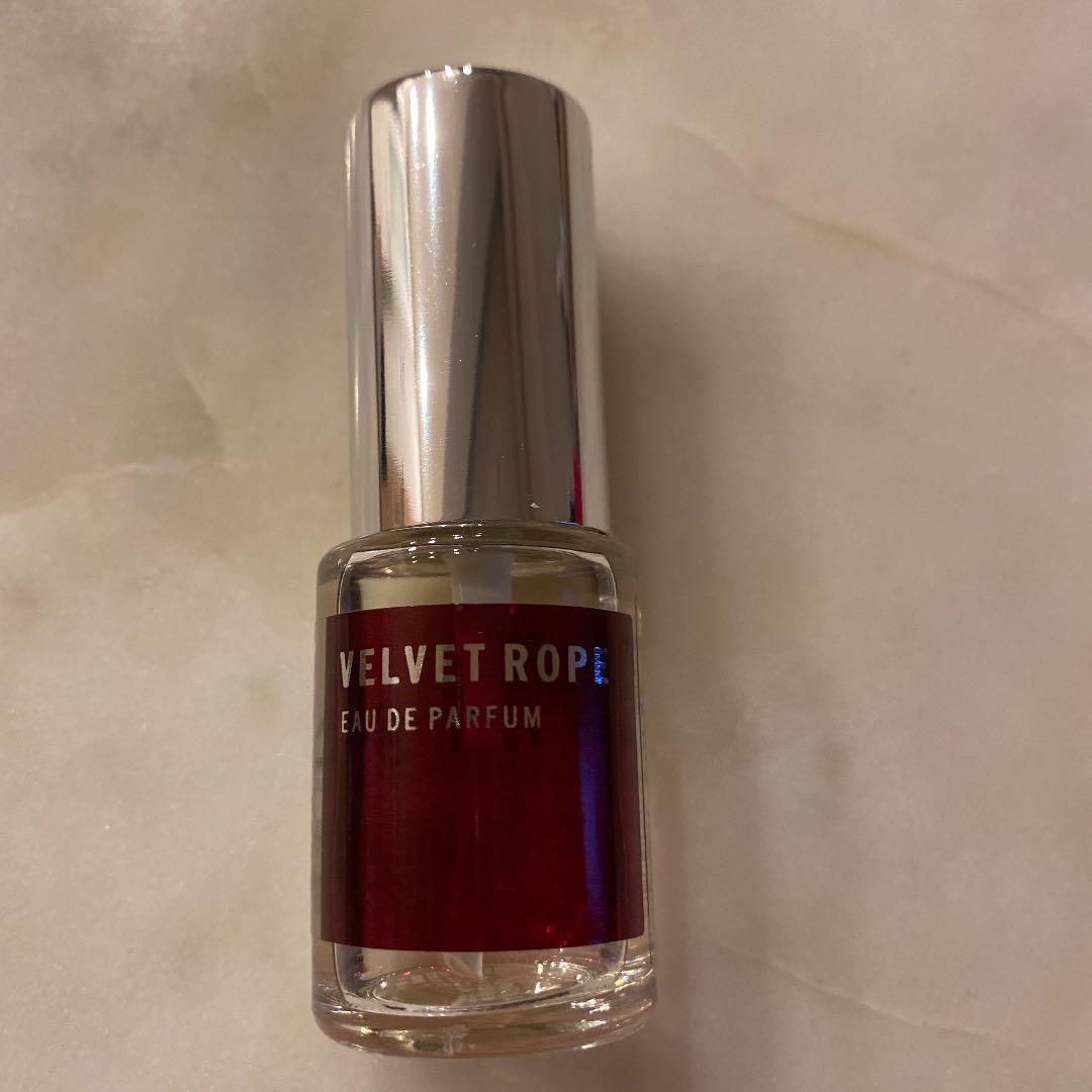 アポシア　ベルベットロープオーデパフューム