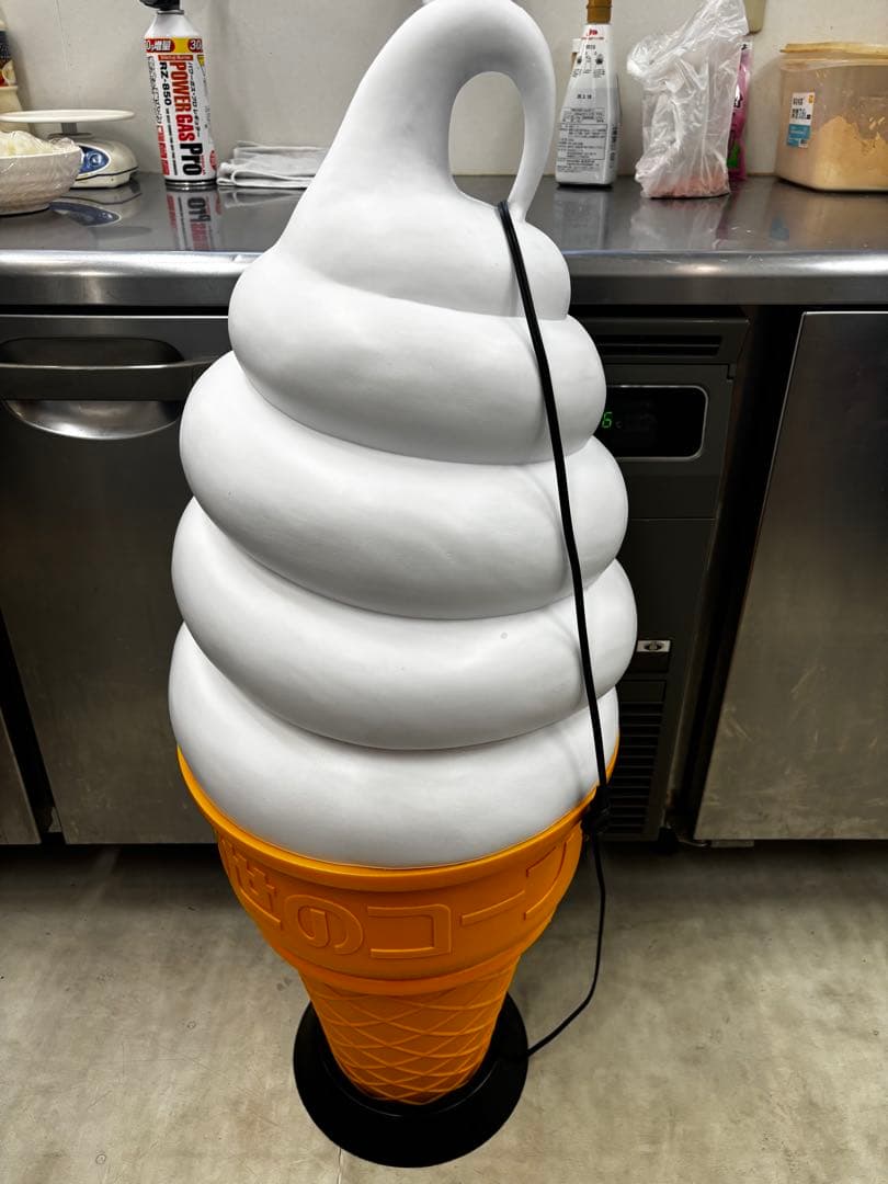 日世ソフトクリームディスプレイ 約150cm