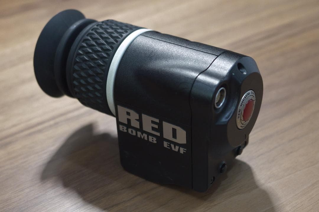 RED DSMC1 用ファインダー　BOMB EVF ケーブル付き