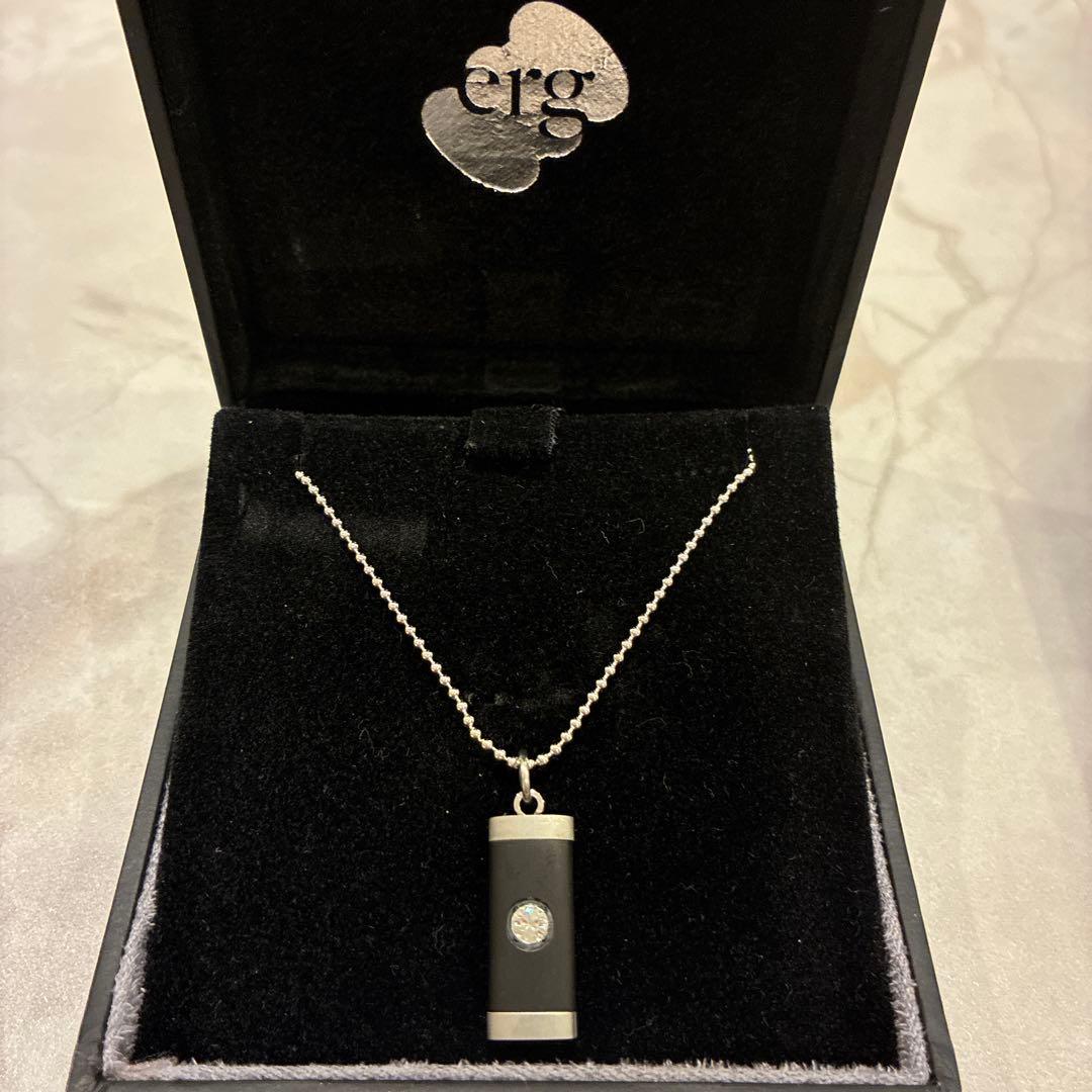 【ERG premium】ネックレス（スワロダイヤ）