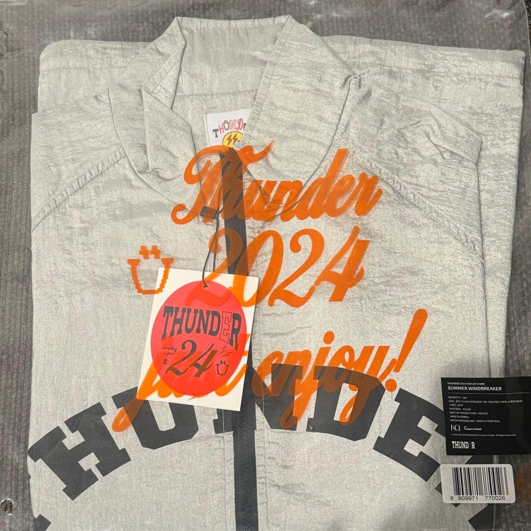 ATEEZ thunder popup ポップアップ ウィンドブレーカー