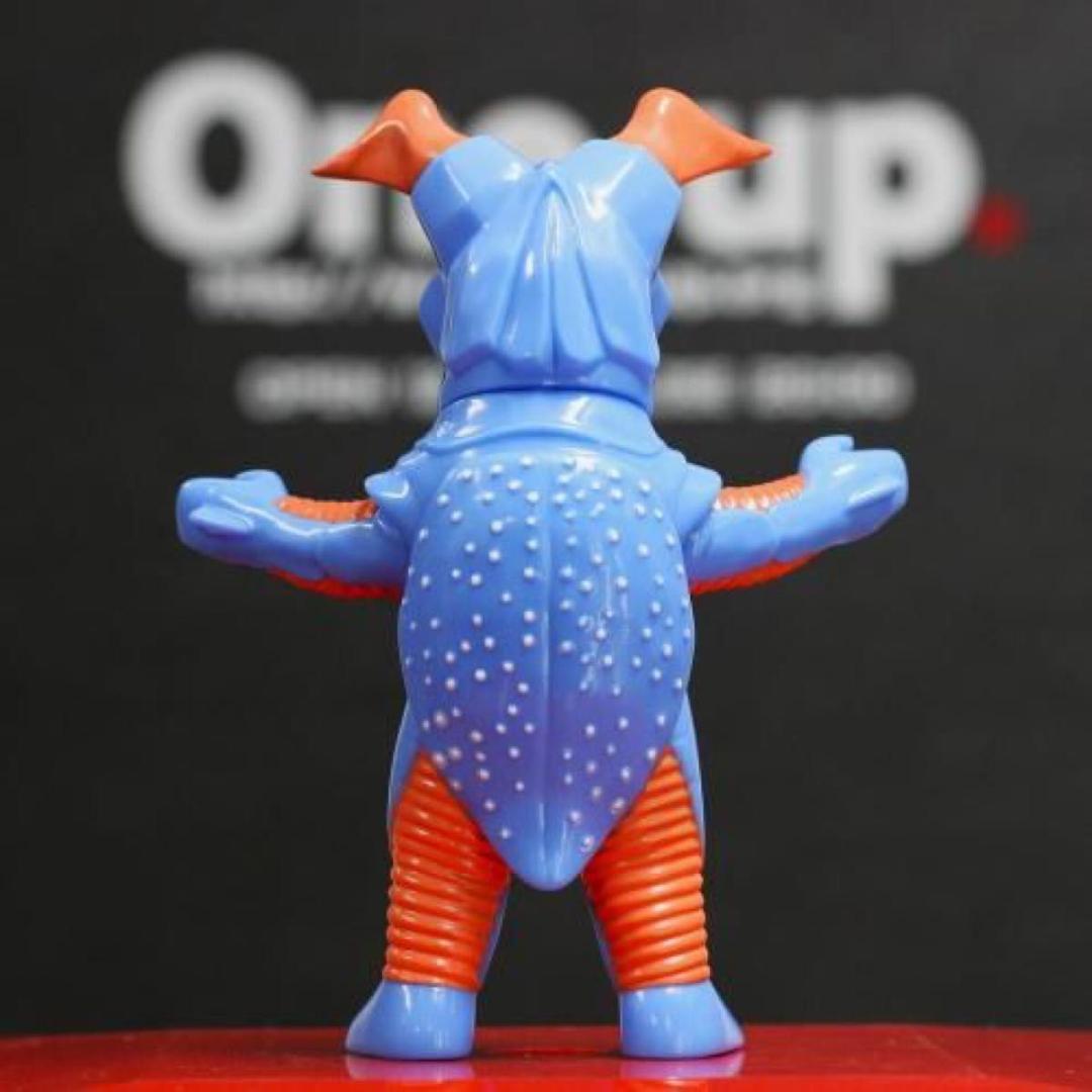 KAIJIN x One up. ゼットン ブルー×オレンジ ウルトラマン - メルカリ