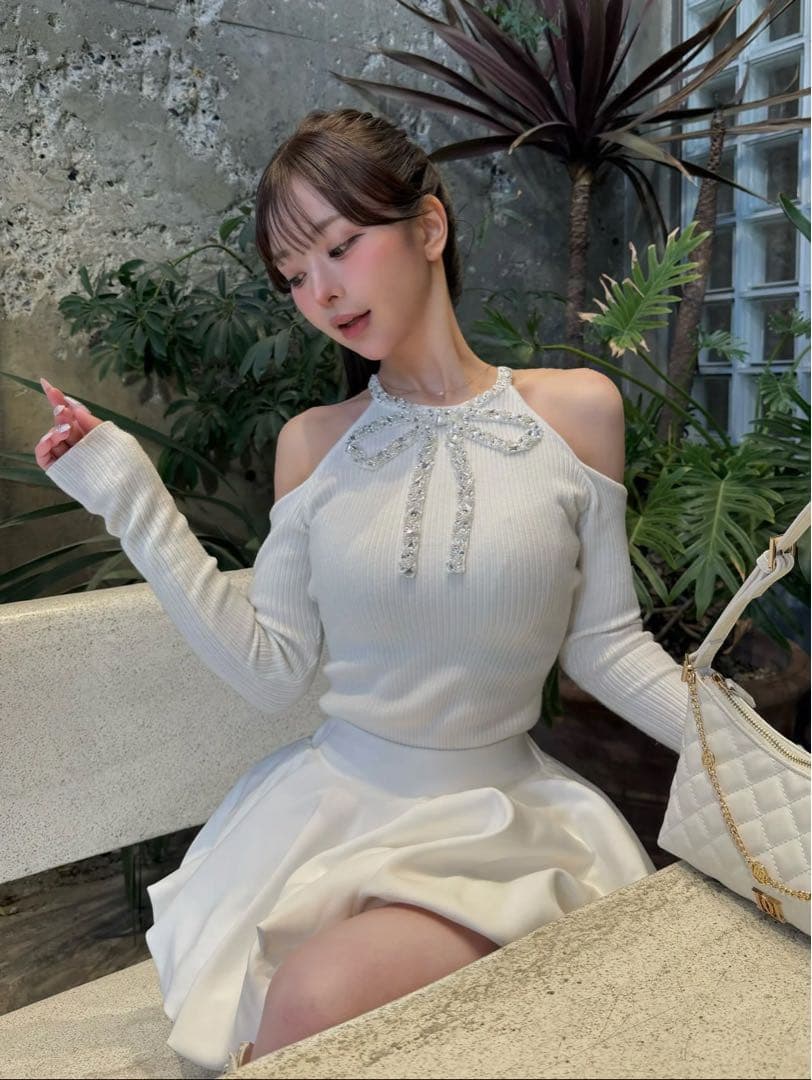 リボンビジューアメスリニットトップス ivory