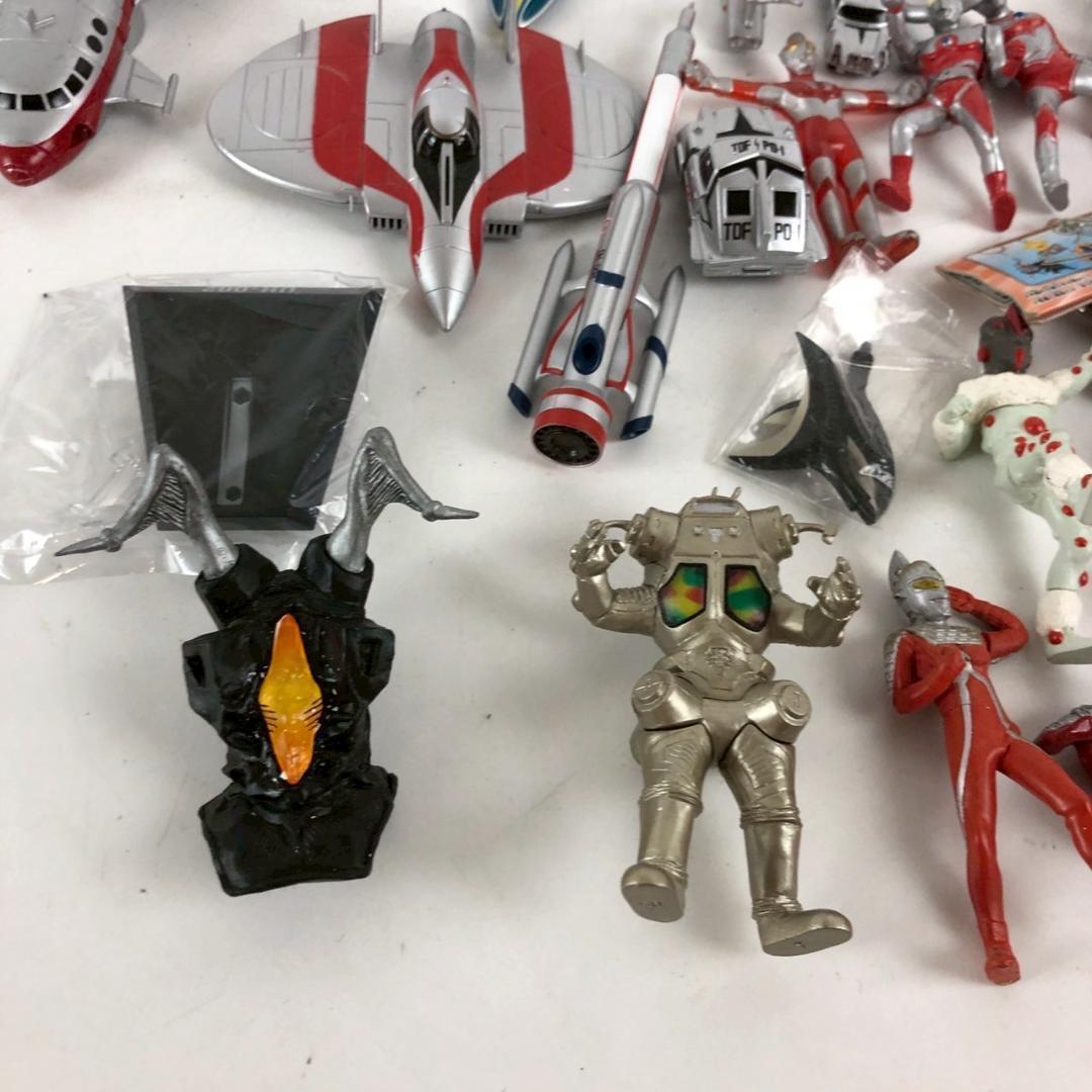 ウルトラマン 大量まとめ売り フィギュア 怪獣 メカ ミニチュア 食玩