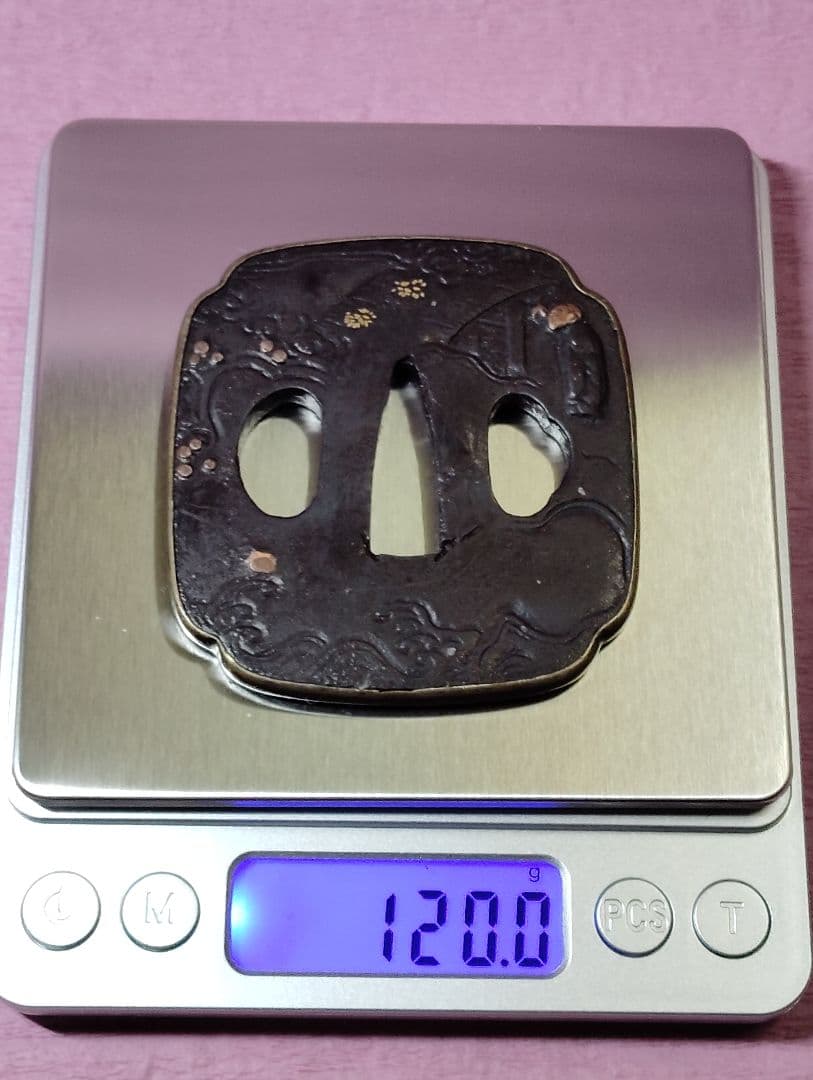 刀装具 鐔 鍔 無銘 鉄地 銅覆輪 金象嵌 色絵 賢人風景図 木瓜