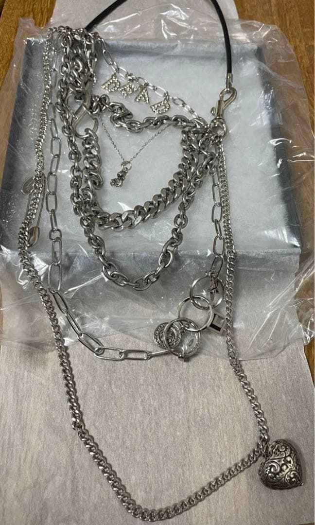 期間限定❗️doublet24aw MAGNETIC “DEAD”NECKLACE