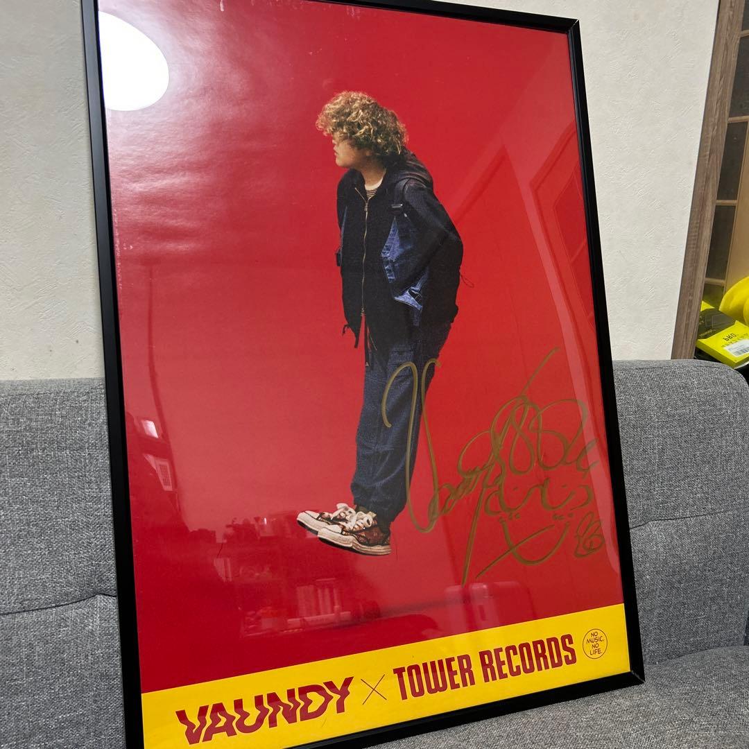 vaundy×tower records 直筆サイン入りポスター VAUNDY 直筆サイン入りポスター - メルカリ