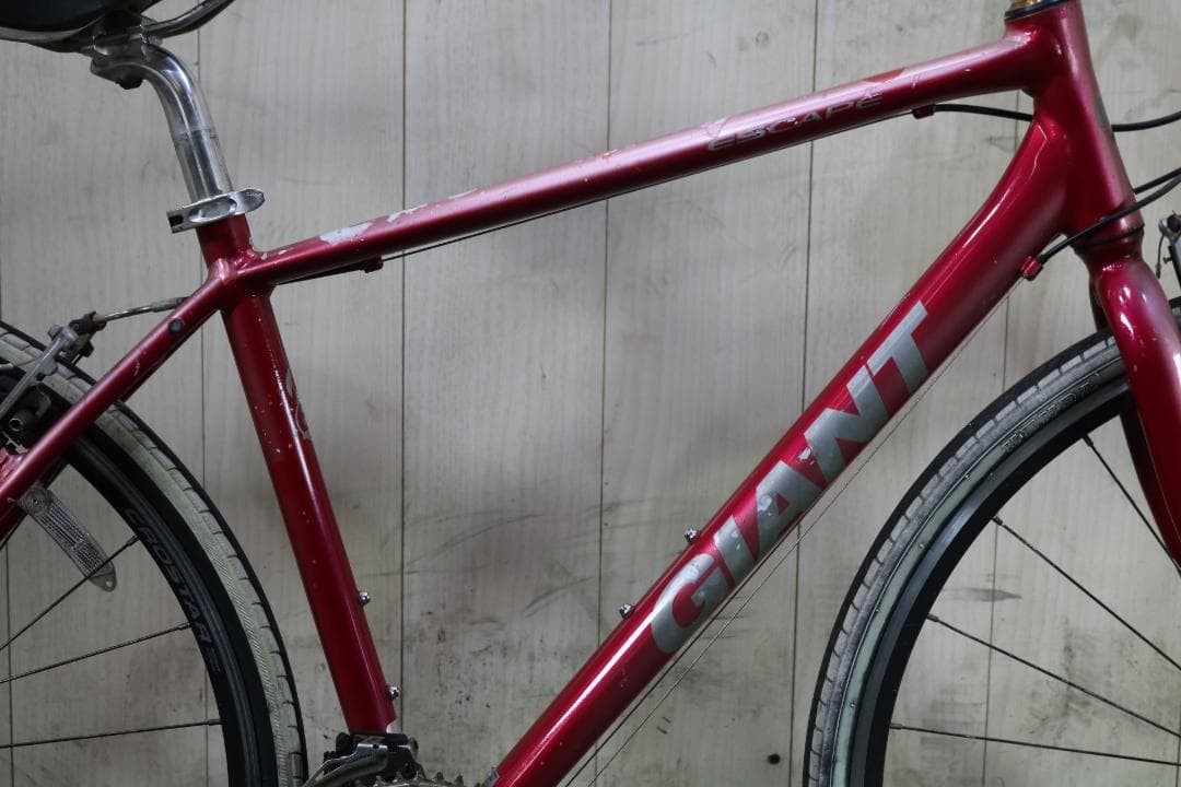 GIANT ESCAPE R3 700C アルミ 24速 470mmクロスバイク - メルカリ