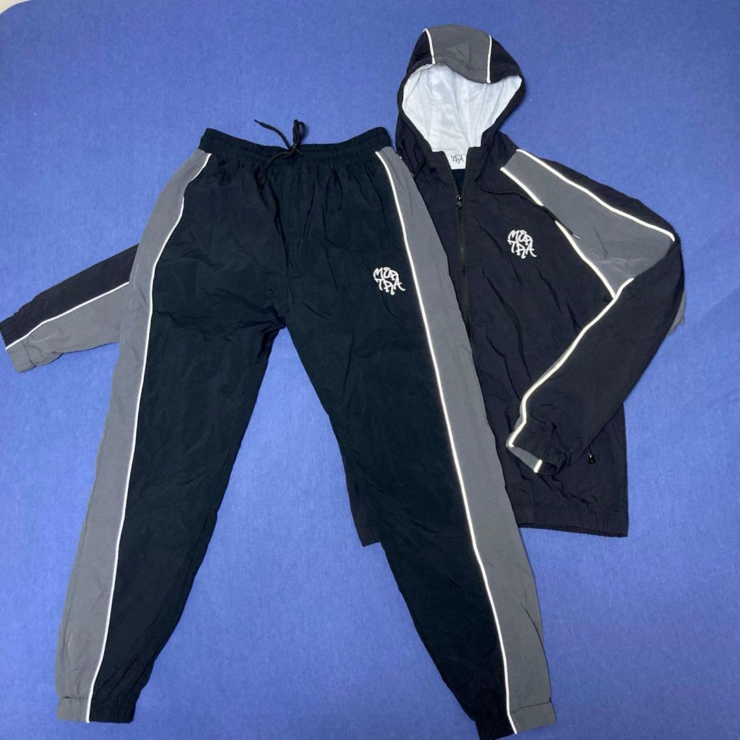 早い者勝ち　破格　MERTRA ナイロン　セットアップ