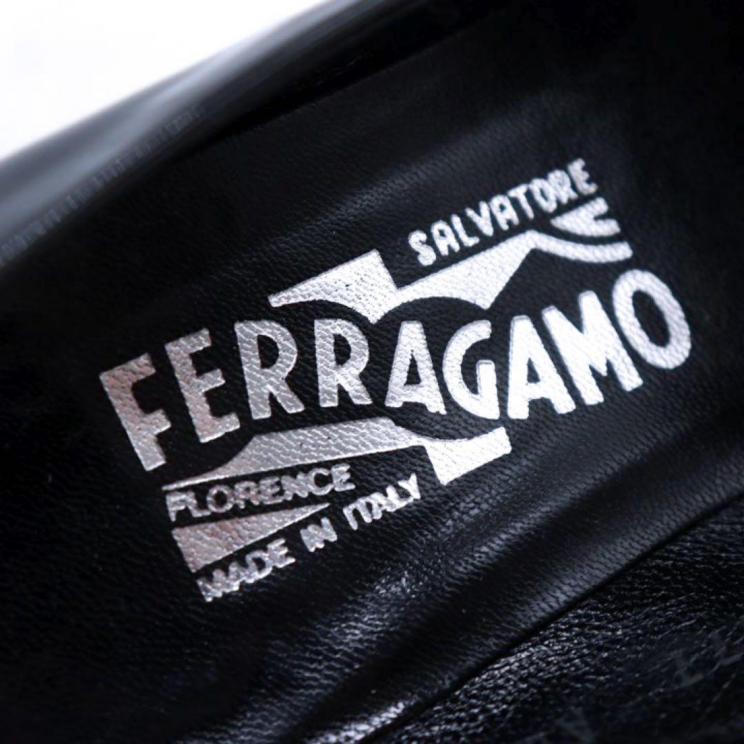 美品❤️フェラガモ　パンプス　23.5cm 6.5 ヒール　ヴァラ　リボン　黒　靴