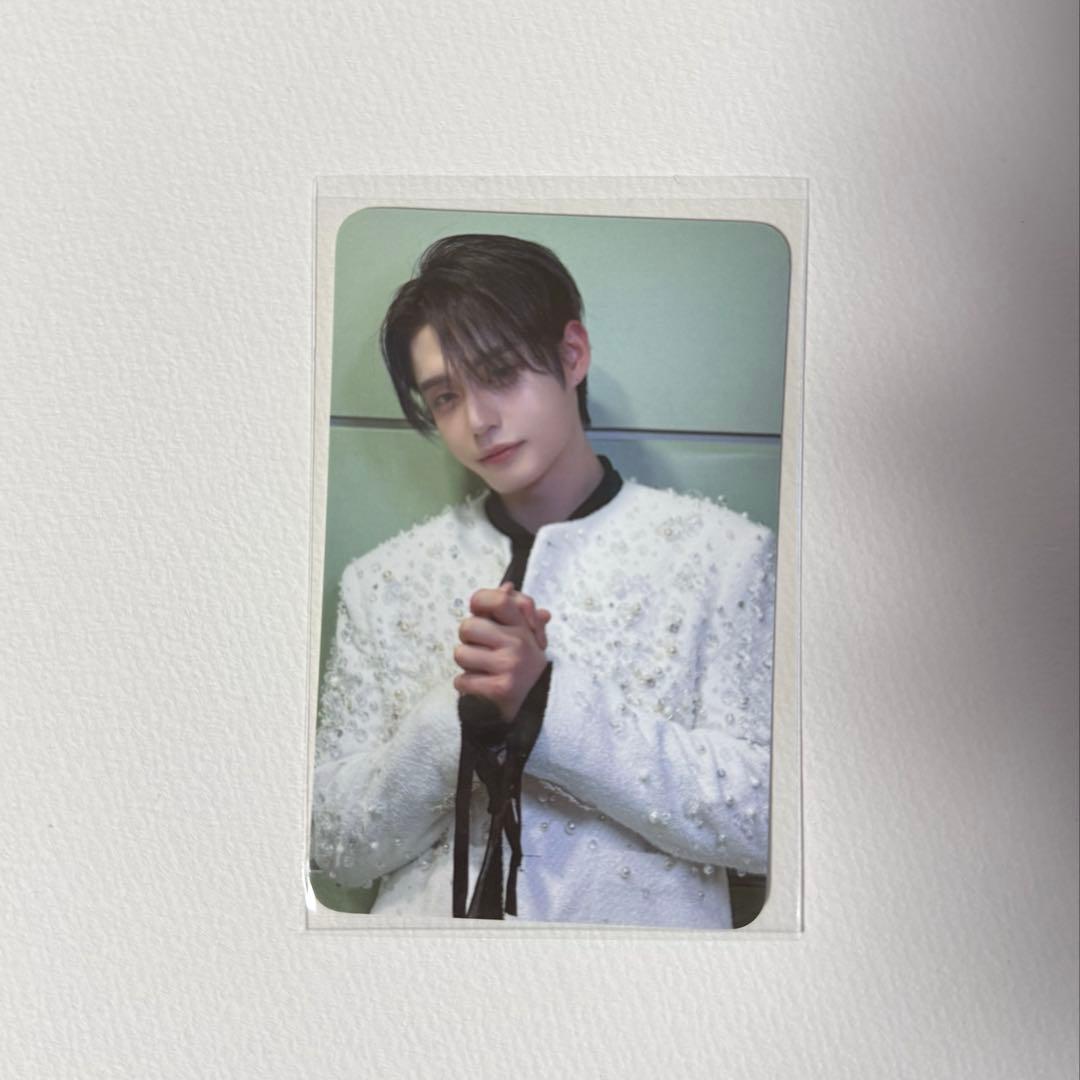 ジウン ZB1 ゼベワン withmuu ヨントン お祈り 特典トレカ - メルカリ