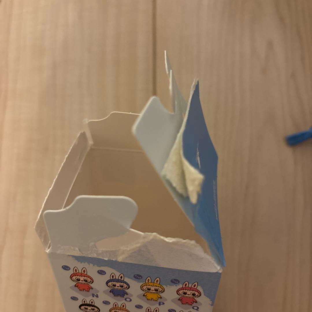 ラブブ　イニシャル　R