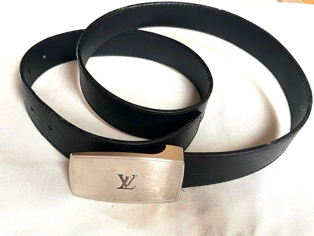 Louis Vuitton ルイヴィトン　メンズベルト　エピ　美品　ブラック