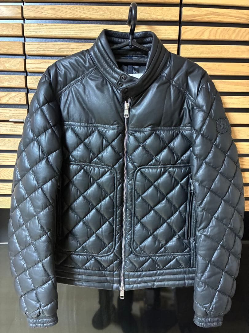 MONCLER GEMOT オールレザージャケット黒モンクレール キルティング