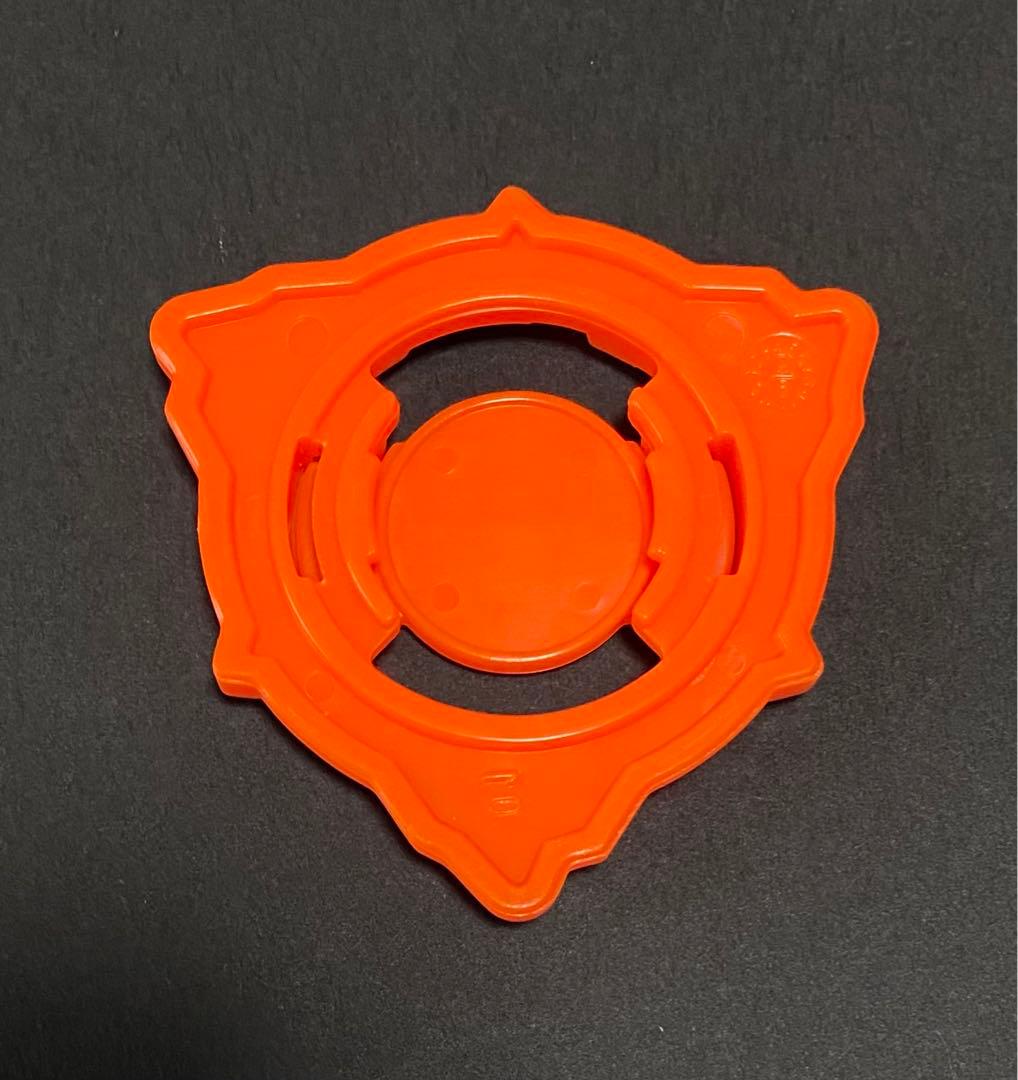 超美品 】 トライグル2 爆転シュートベイブレード - メルカリ