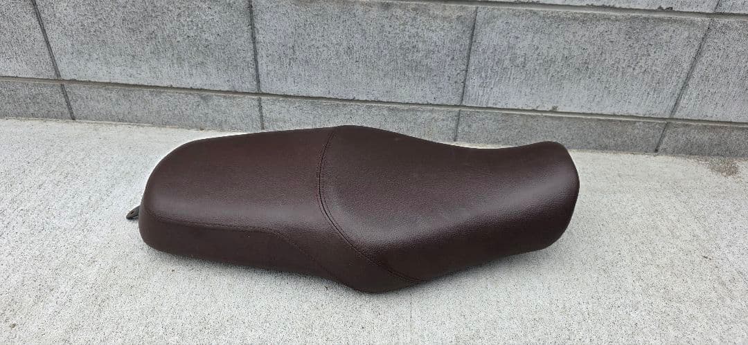 GB350純正シート