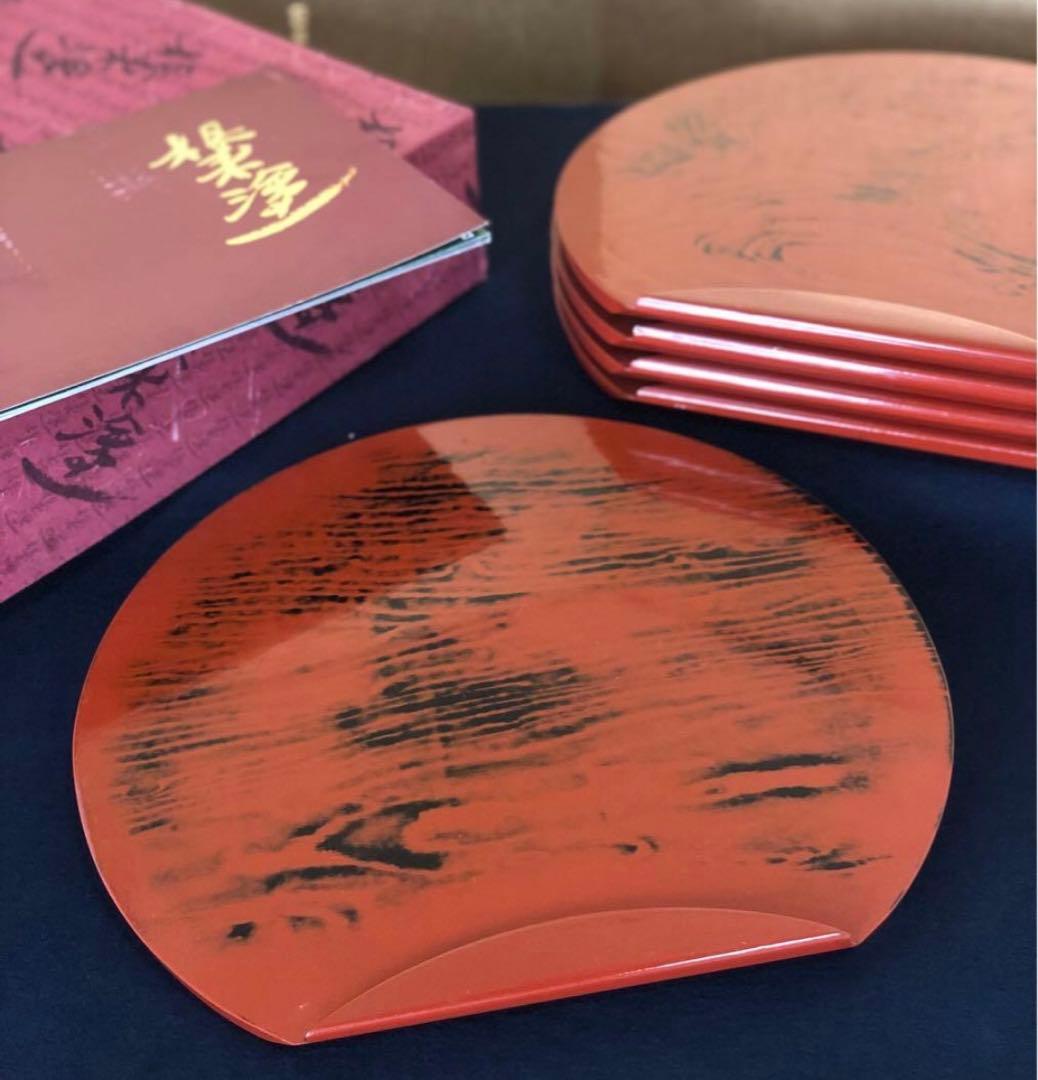 《R》根来塗 半月盆5客 膳 木製漆器 懐石 元箱　250820G1