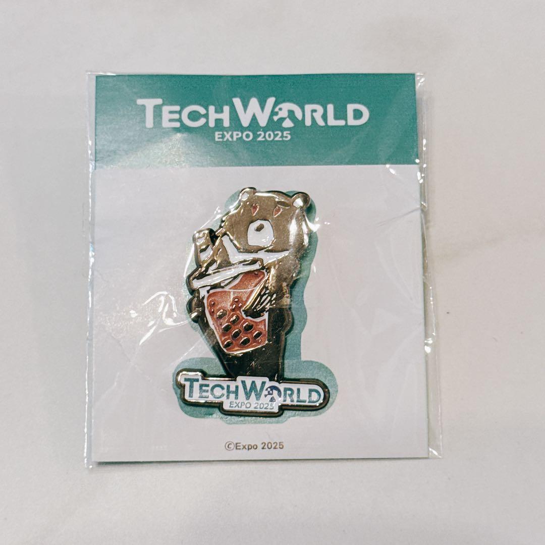 万博 テックワールド ピンバッジ - メルカリ
