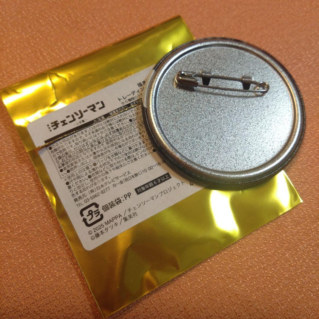 チェンソーマン ロフト プラザ 金箔缶バッジ ポップアップ 天使の悪魔