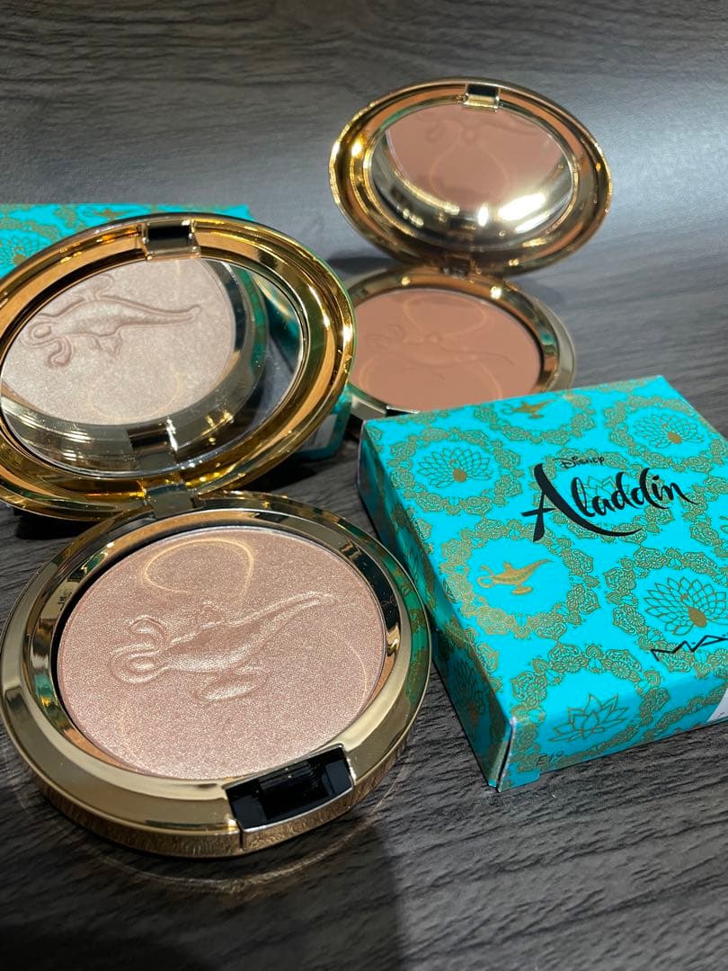 日本未発売 MAC×Aladdin フェイスパウダー