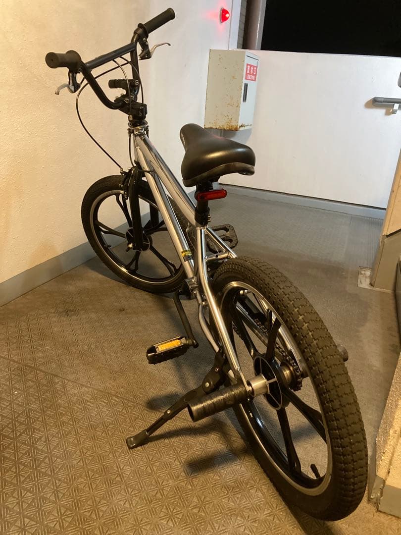 福岡市博多区でのお引き取り可能な方限定！ - メルカリ