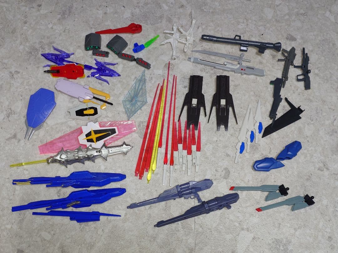 ガンプラ・HG用 武器パーツ ジャンク品セット - メルカリ