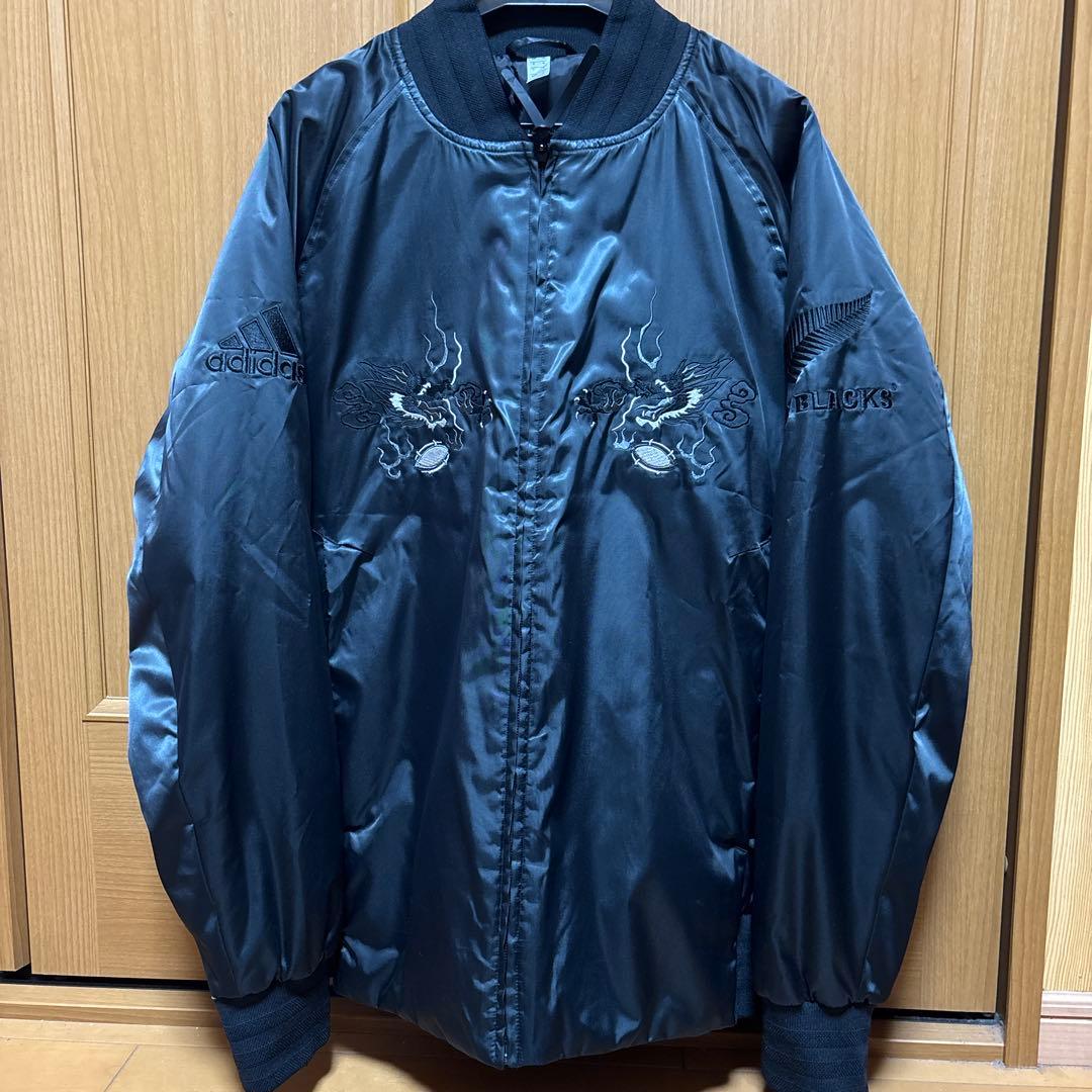 adidas オールブラックス スカジャン